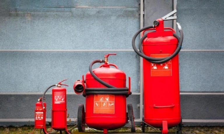 Alat Pemadam Api Berat Perlindungan Efektif dari Kebakaran Besar