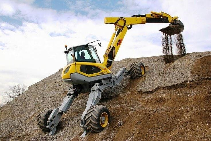 Mengenal Tentang Spider Excavator Alat Berat Multifungsi untuk Pekerjaan Berat di Berbagai Medan